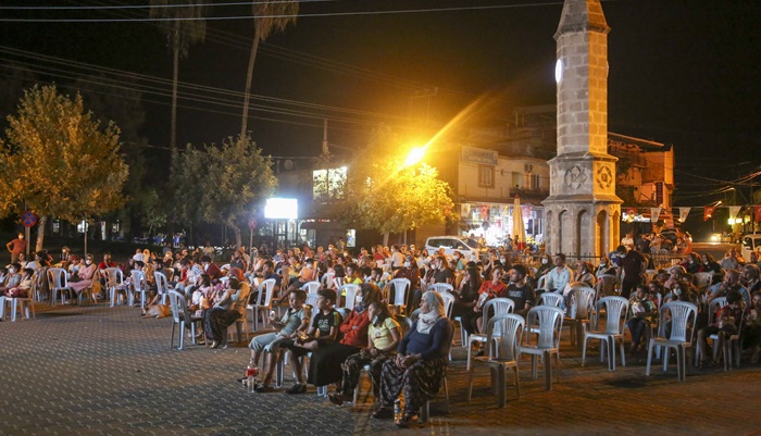 İlçelerde sinema gösterimi