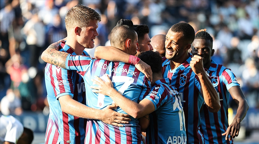 Trabzonspor, Beşiktaş'ı 2-1 yendi.