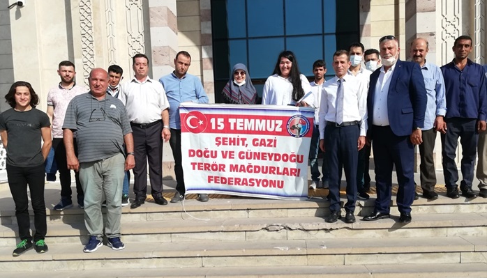 Adana'da şehit yakınları ile gaziler istişare toplantısında buluştu