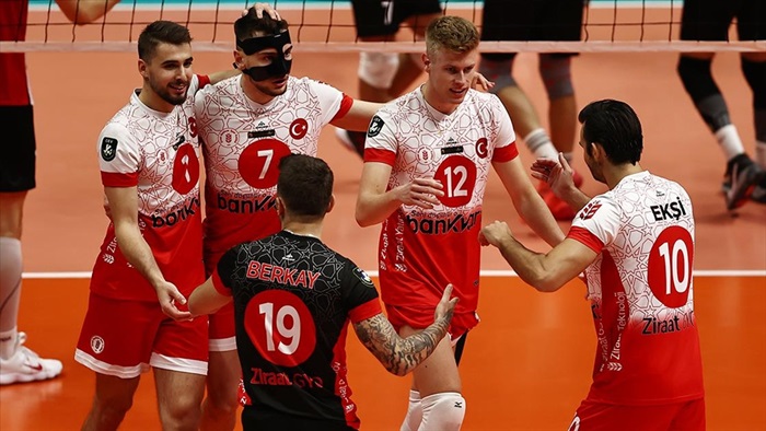 Voleybolda Spor Toto Şampiyonlar Kupası Ziraat Bankkart'ın