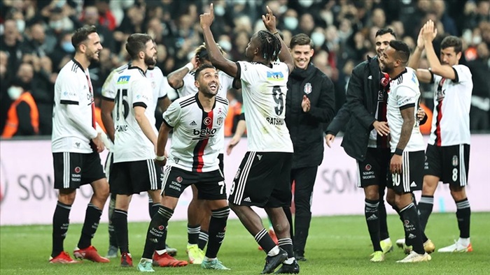 Beşiktaş sahasında Altay'ı 1-0 mağlup etti.