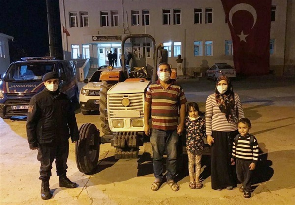 Adana'da jandarmanın denetimlerinde 7 hırsızlık şüphelisi yakalandı