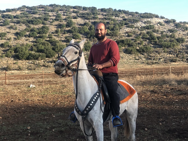 Servet değerindeki atlar, Türkiye’nin dört bir yanından ilgi görüyor