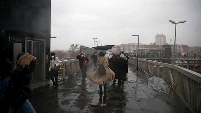 İstanbul ve 9 ilde eğitim öğretime bir gün ara verildi