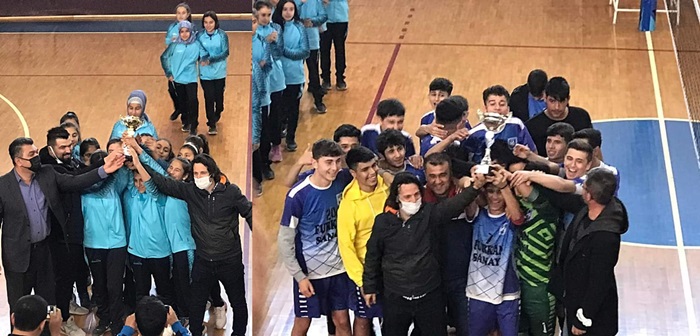 Kozan Okullar Arası Genç Erkekler Futbol ve Yıldız Kızlar Voleybol Müsabakaları Tamamlandı.