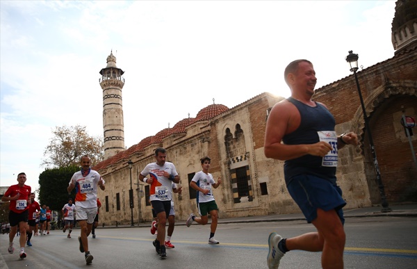 5 Ocak Adana Kurtuluş Yarı Maratonu tamamlandı