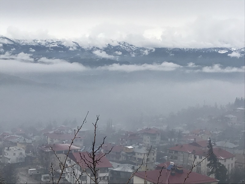 Adana'nın yüksek kesimlerinde kar yağışı etkili oluyor