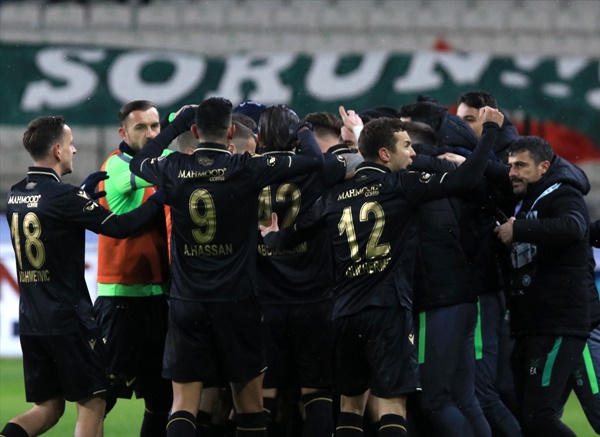 Konyaspor, Altay'ı 1-0 mağlup etti