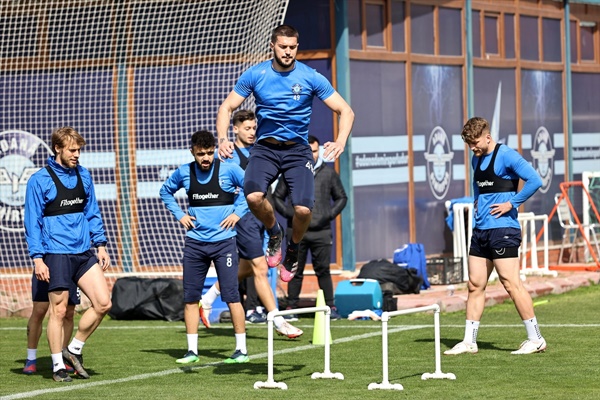 Adana Demirspor'un kamp programı belli oldu