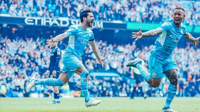 Manchester City, Premier Lig'de üst üste 4. kez şampiyonluğa ulaştı