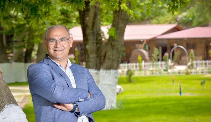 Pozantı Belediye Başkanı Çay, sahipsiz köpeklerin telef olduğu iddiasına yalanladı