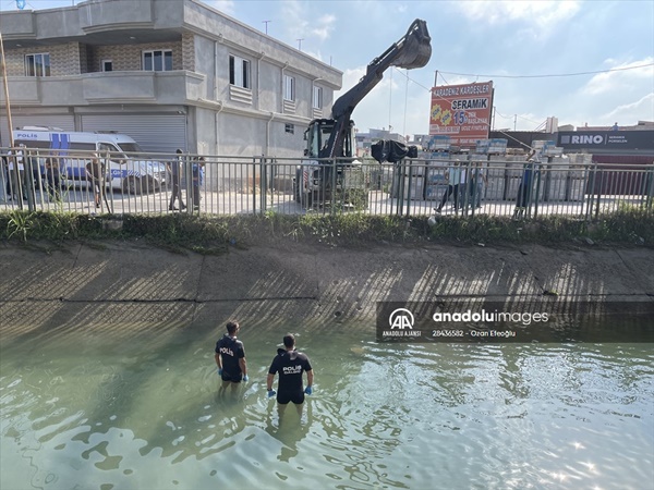 Adana'da sulama kanalında erkek cesedi bulundu