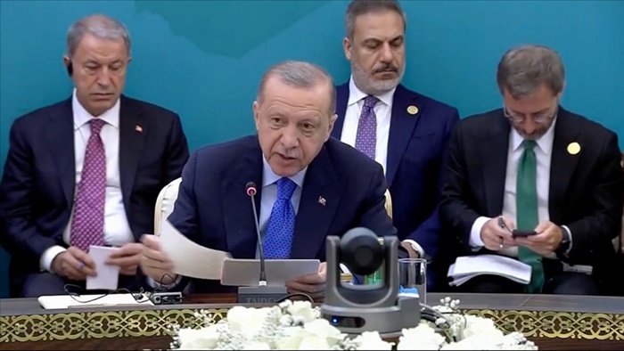 Cumhurbaşkanı Erdoğan: Milli güvenliğimize kast eden şer odaklarını Suriye'den söküp atmakta kararlıyız