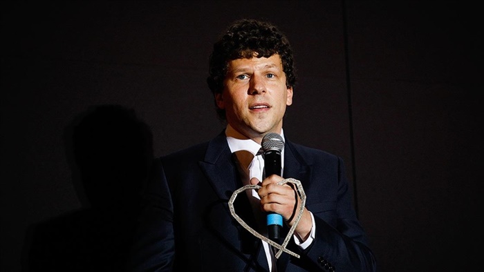 ABD'li oyuncu Jesse Eisenberg'e, "Saraybosna'nın Kalbi" Onur Ödülü verildi