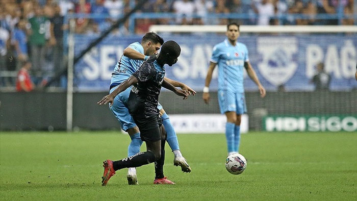 Adana Demirspor, sahasında Trabzonspor'u 3-2 yendi