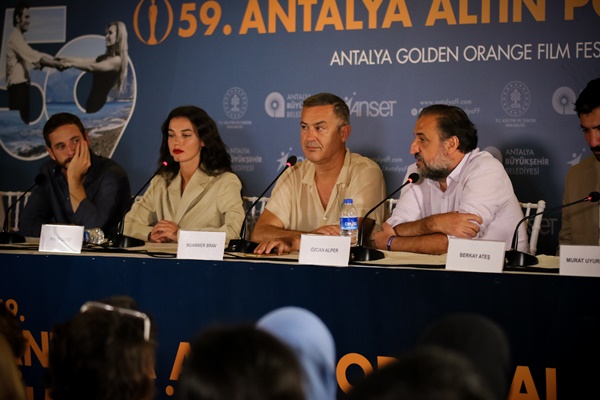 59. Antalya Altın Portakal Film Festivali'nde “Karanlık Gece” izleyicilerin beğenisine sunuldu