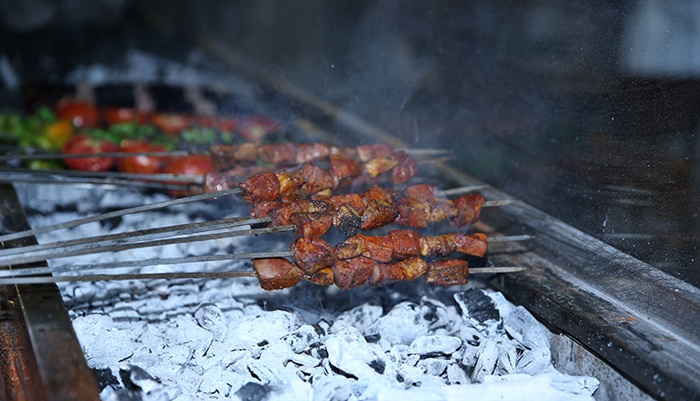 3 il 'en lezzetli ciğer kebabı'nı yaptıkları iddiasında