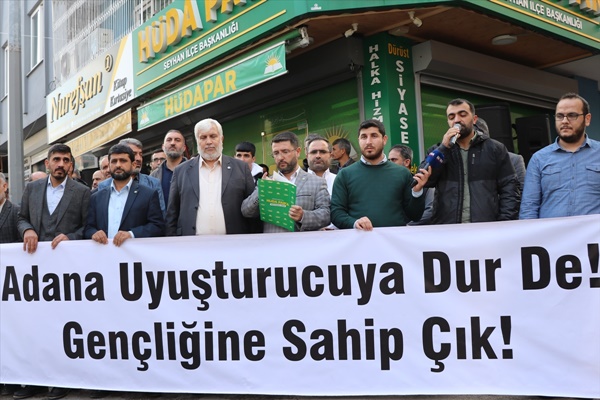 Adana'da uyuşturucuya karşı basın açıklaması yapıldı