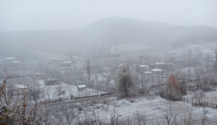 Adana’ya sezonun ilk karı yağdı