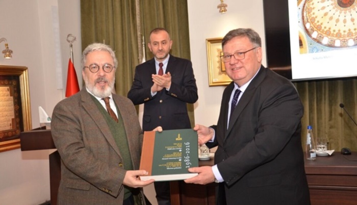 IRCICA’da Prof. Dr. Ali Uzay Peker’in “İslam Mimarisinde Kozmolojik İçerik” konferansı