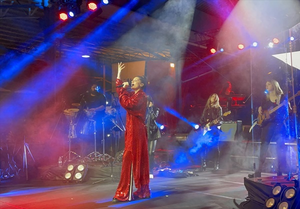 Şarkıcı Atiye Hatay'da konser verdi