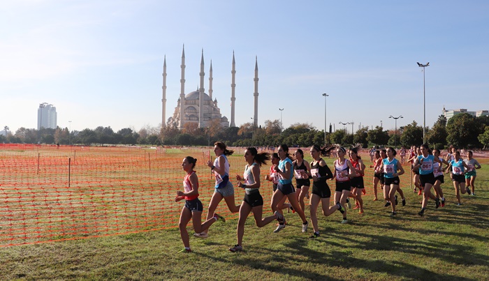 ÜNİLİG Türkiye Kros Şampiyonası Adana’da Yapıldı.