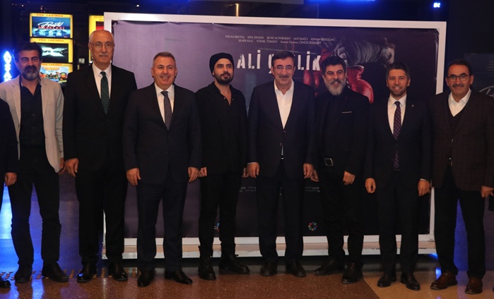 "Ali Çevlik" filminin galası Adana'da yapıldı