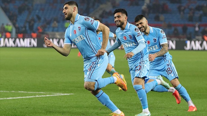 Ziraat Türkiye Kupası'nda Trabzonspor çeyrek finale yükseldi