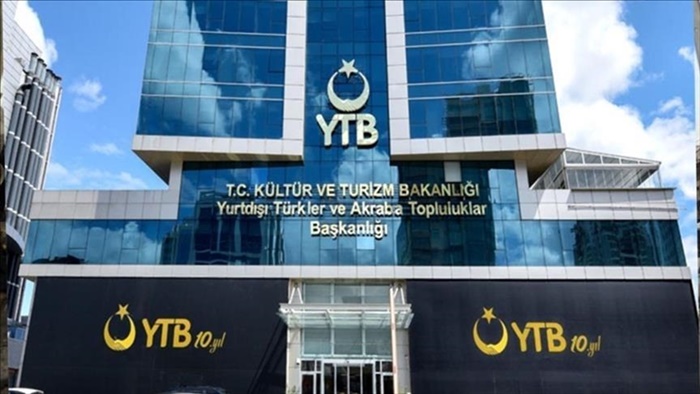 YTB'nin "2023 Türkiye Bursları"na başvurular başladı