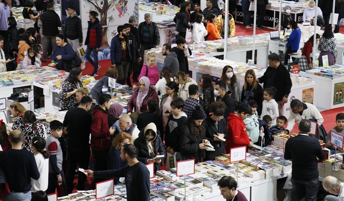 Çukurova 16. Kitap Fuarı 13 Ocak'ta kapılarını açacak