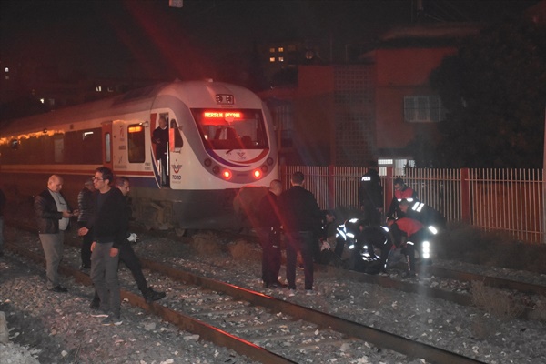 Adana'da treninin çarptığı kişi yaşamını yitirdi