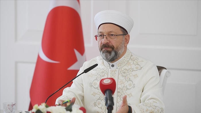 Diyanet İşleri Başkanı Erbaş'tan Mevlit Kandili mesajı: Rabb'imize karşı sorumluluklarımızı yeniden gözden geçirmeliyiz