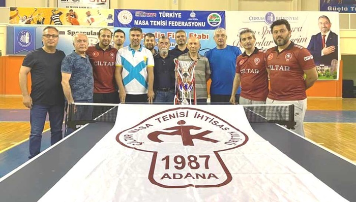 Son 20 yılda Adana’nın en başarılı takımına ödül