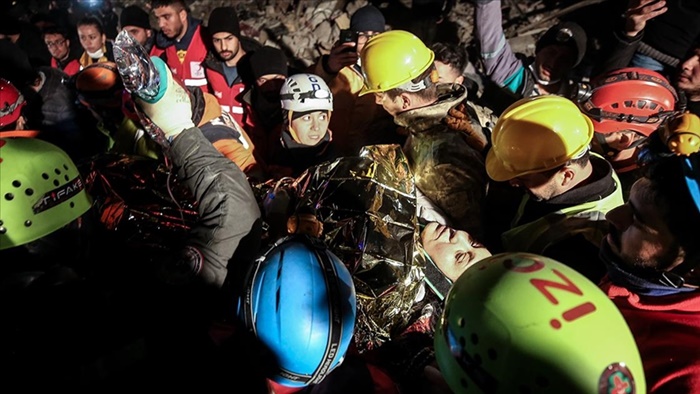 Türkiye'nin yardımına koşan 18 Arap ülkesinin depremin yaralarını sarma çabası sürüyor