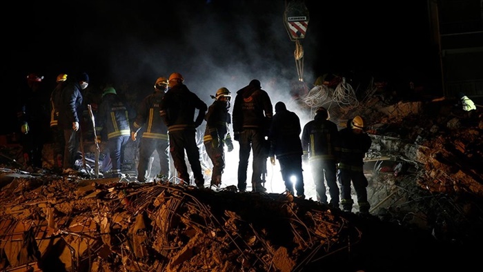 Bakan Kurum: Deprem bölgesinde 227 bin 27 binanın yıkık, acil yıkılacak ve ağır hasarlı olduğu tespit edildi