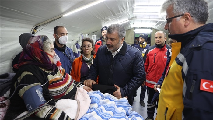 Sağlık Bakanı Koca, Hatay merkezli depremde 18'i ağır, 294 kişinin yaralandığını bildirdi