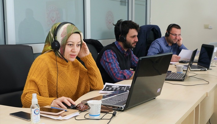 Kahramanmaraş'ta depremzedeler için Sosyal Destek Hattı devreye girdi