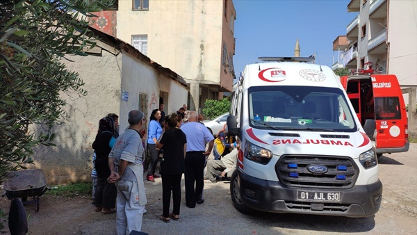 Adana'da üzerine değirmen taşı devrilen kadın öldü