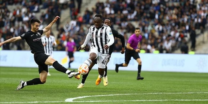 Beşiktaş dostluk maçında Azerbaycan'ın Sabah takımı ile 3-3 berabere kaldı