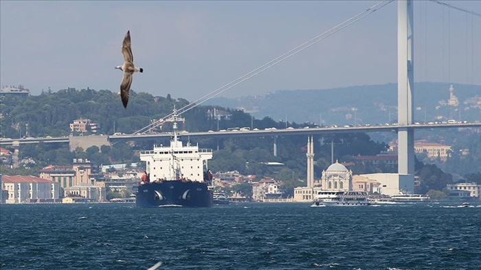 Türk Boğazları'ndan geçişte ülkeye döviz girişini artıracak tarihi adım atıldı