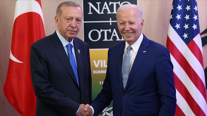 Biden, Türkiye'ye F-16 uçaklarını satabileceklerinden emin olduğunu söyledi