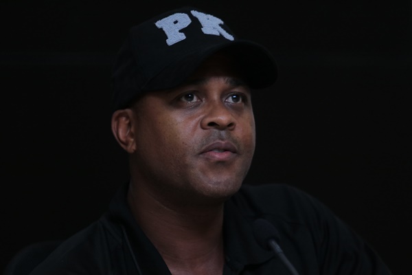 Patrick Kluivert: "Turu daha geçmedik, çalışmamız lazım"