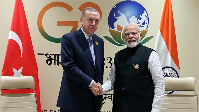 Cumhurbaşkanı Erdoğan, Hindistan Başbakanı Modi'yi kabul etti