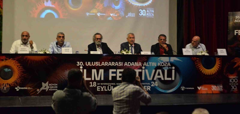 Menderes Samancılar: “Festivalimiz varlığını sonsuza dek sürdürsün”