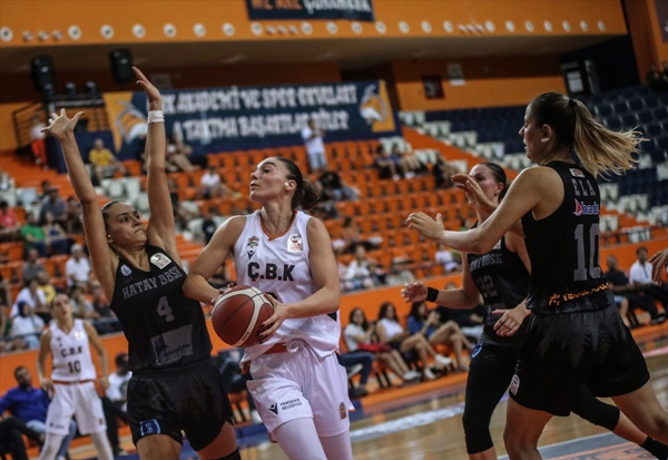 ÇBK Mersin, sahasında İlkem Yapı Tarsusspor'u 72-51 yendi.