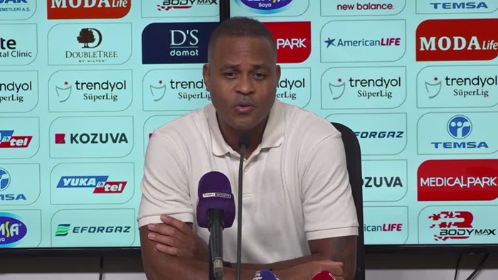 Kluivert: "Golden sonra kendi öz güvenimiz geri geldi ve maçı domine eden taraf olarak devam ettik"