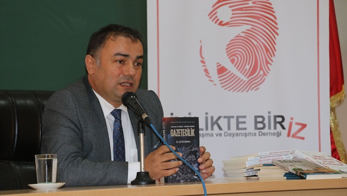 Basın İlan Kurumu Adana Bölge Müdürü Dr. Çetin Oranlı, öğrencilerle bir araya geldi