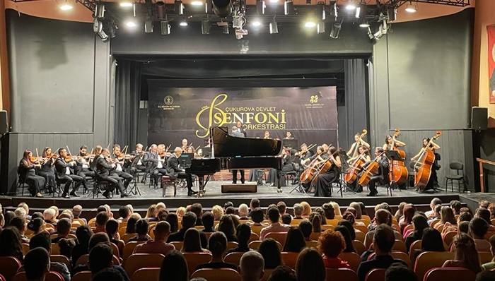 MDOB ve ÇDSO'dan Cumhuriyet'in 100. yıl dönümüne özel Adana ve Mersin'de konser