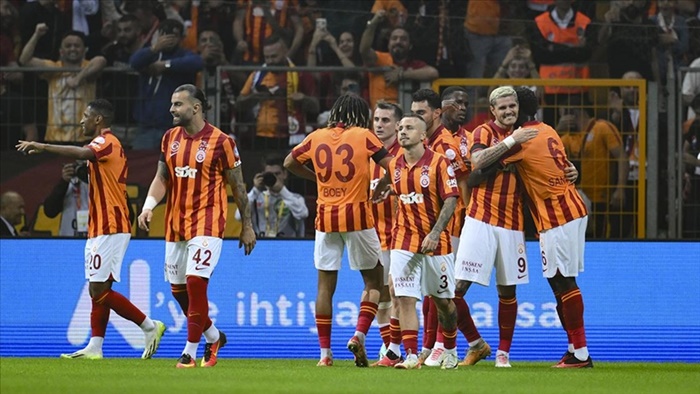 Galatasaray, Beşiktaş'ı 2-1 yendi