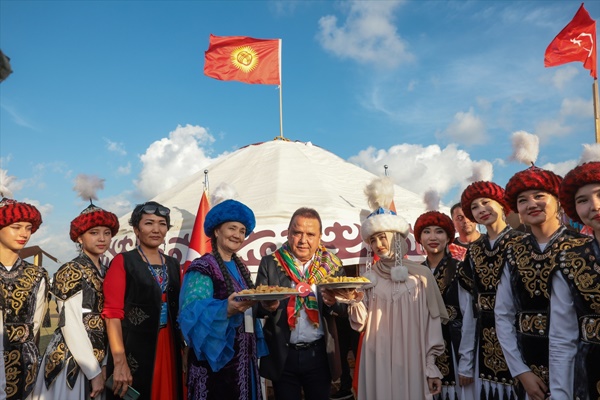 Antalya'da 2. Uluslararası Yörük Türkmen Festivali'nin açılış töreni yapıldı